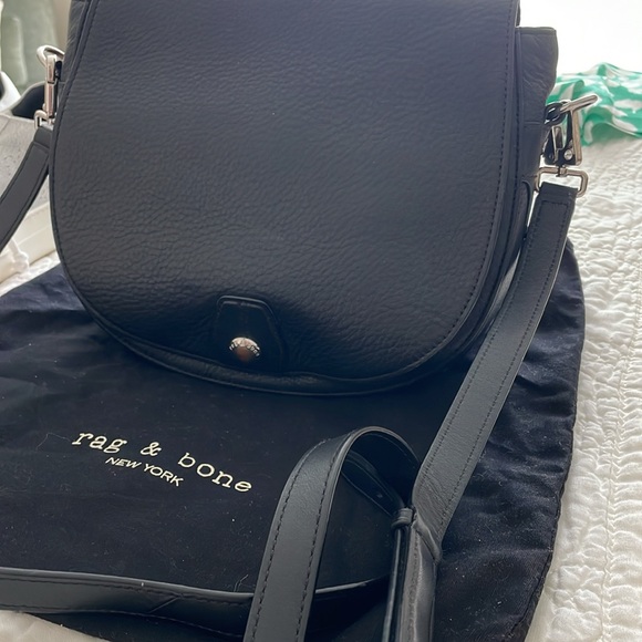 Rag and Bone black shoulder strap bag.  Excellent leather condition - Picture 7 of 7